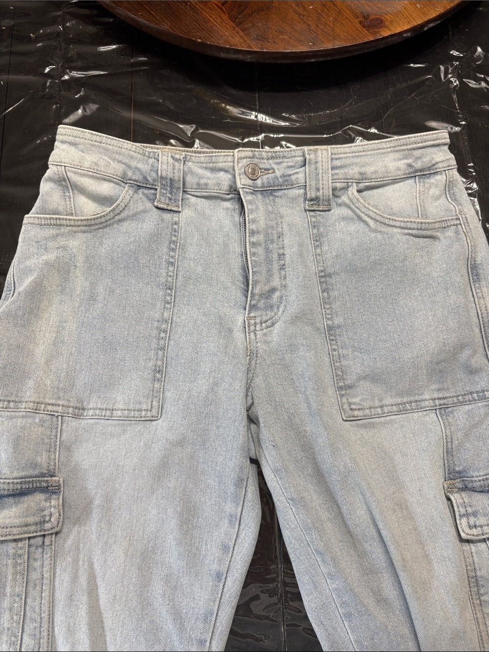 Women's Light Blue Ankle Cargo Jeans - Casual Cropped Denim